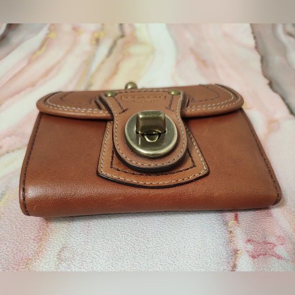 Coach Legacy Turnlock Leather Framed Kisslock Wallet - Picture 5 of 12